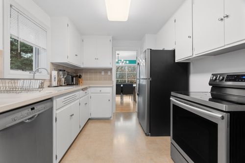 203 Park Ave, Lake Forest, IL, 60045-1338 | Card Image