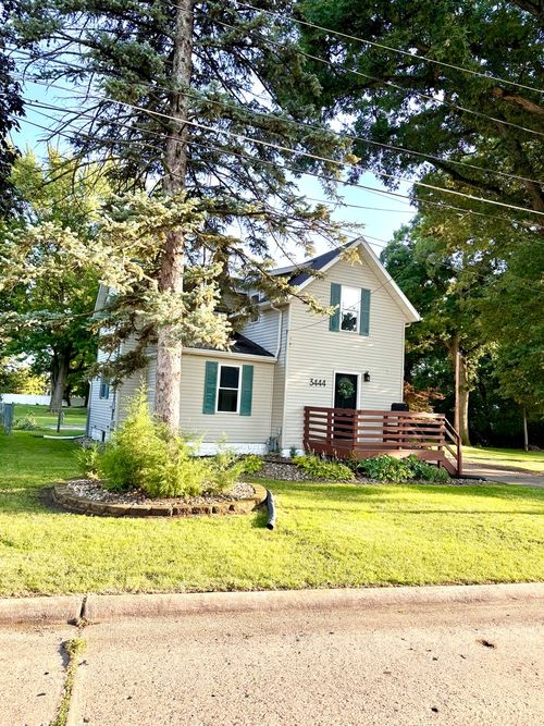 3444 19th Ave, Moline, IL, 61265-4401 | Card Image