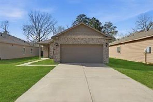 1204 Parkhurst Ave, Cleveland, TX, 77327-1441 | Card Image