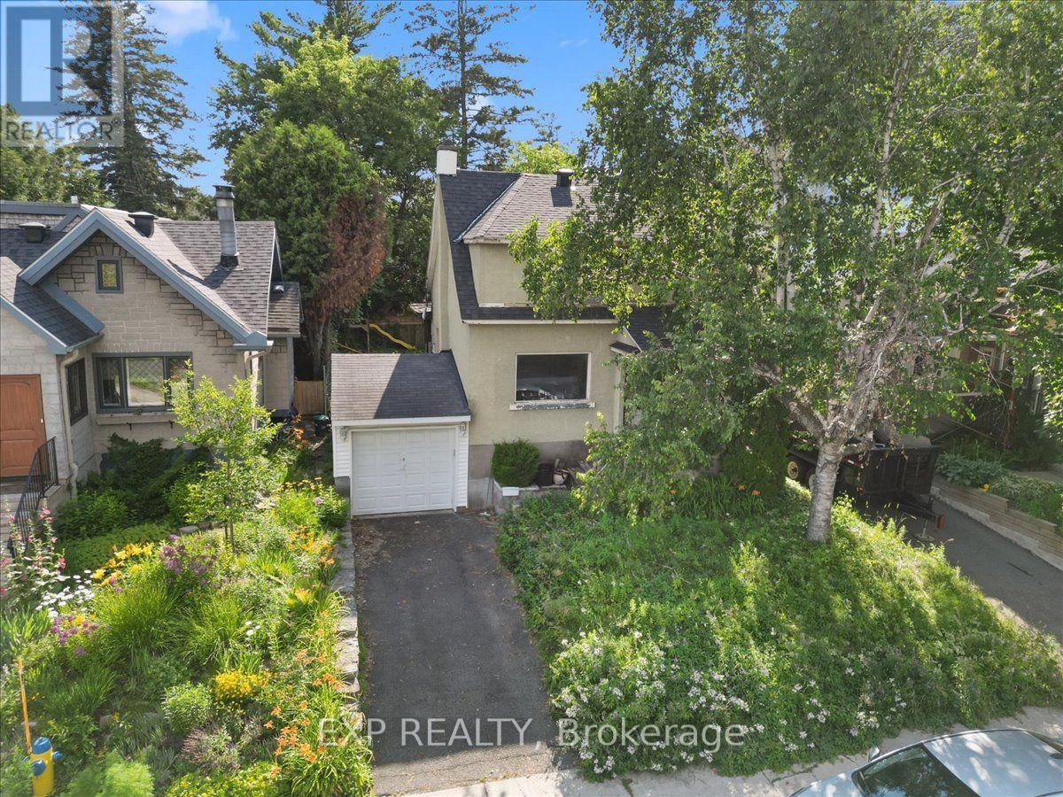 Residential in Ottawa
