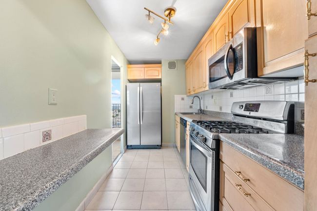 APT-33L - 6040 Kennedy Blvd E, House other with 1 bedrooms, 1 bathrooms and null parking in West New York NJ | Image 4