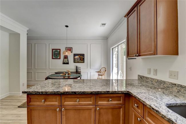 1213 Harris Commons Pl, Townhouse with 2 bedrooms, 3 bathrooms and 2 parking in Roswell GA | Image 18