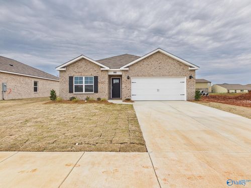 237 Murphy Ln, Madison, AL, 35756-8140 | Card Image