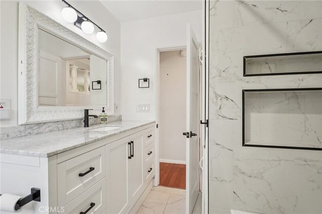 6552 Farralone Ave, House other with 3 bedrooms, 2 bathrooms and 2 parking in Woodland Hills CA | Image 24