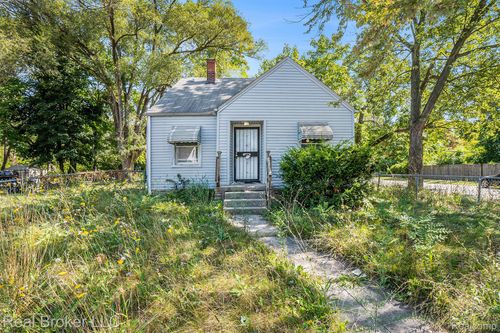 12000 Plainview Ave, Detroit, MI, 48228-1071 | Card Image
