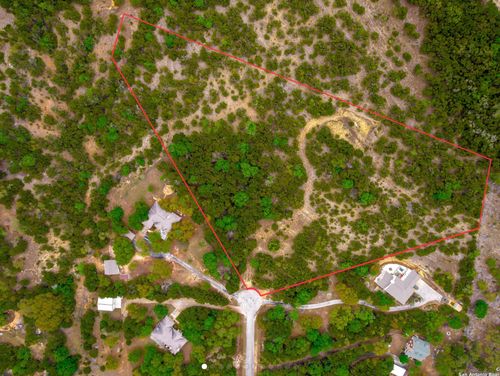 259 Forest Ridge Dr, Lakehills, TX, 78063-6213 | Card Image