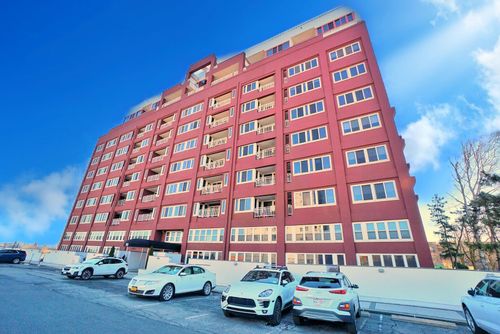 4a-80 Bay St Landing, Staten Island, NY, 10301 | Card Image