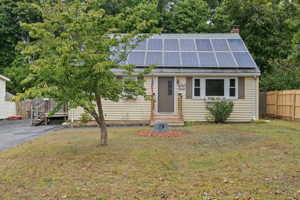 Claremount Ave, Brockton, MA 02302
