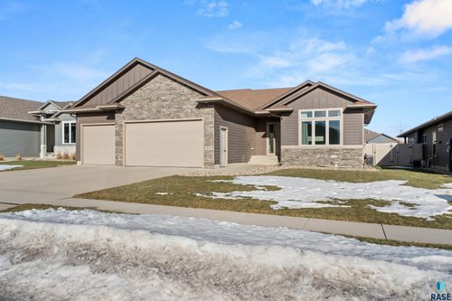 3620 E High Plains Cir, Sioux Falls, SD, 57108-5257 | Card Image
