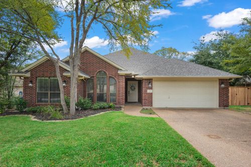4608 Valley Brook Cir, College Station, TX, 77845-8970 | Card Image