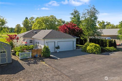 19352 Lakeview Dr Nw, Soap Lake, WA, 98851-9752 | Card Image