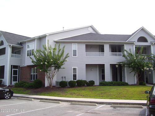 apt-202-4122 Breezewood Drive, Wilmington, NC, 28412 | Card Image