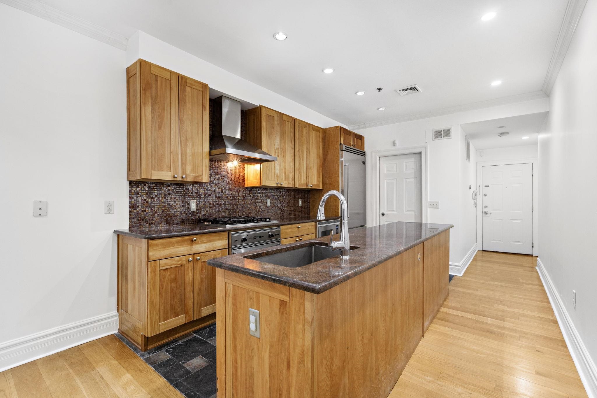 Residential Lease in JC, Downtown 5