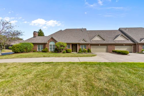 2304-1404 Pine Needles Ln, Lexington, KY, 40513-1502 | Card Image