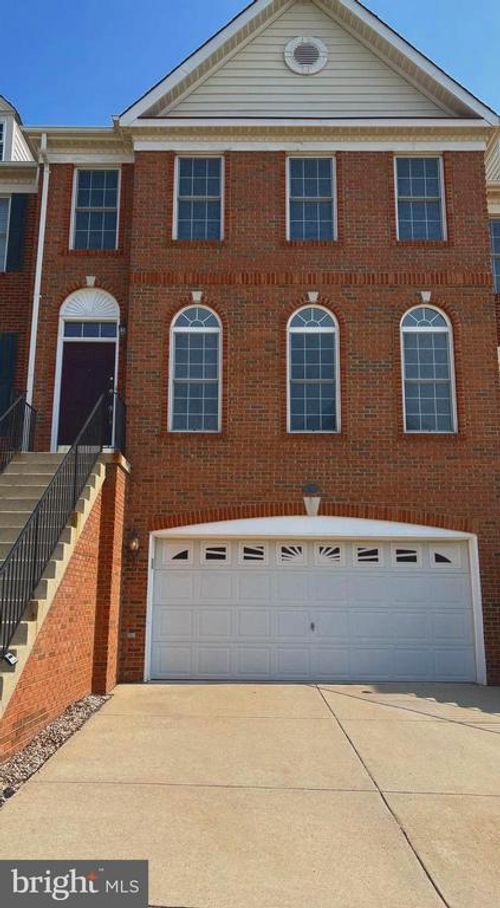 42902 Overly Sq, CHANTILLY, VA, 20152-2092 | Card Image