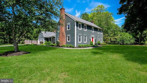 10 Fairfield Ln, Doylestown, PA, 18901-3204 | Card Image