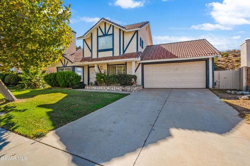 39317 Beacon Ln, Palmdale, CA, 93551 | Card Image