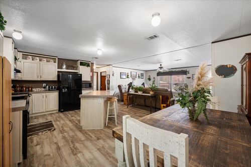 202 N 3rd St E, Dawson, TX, 76639 | Card Image