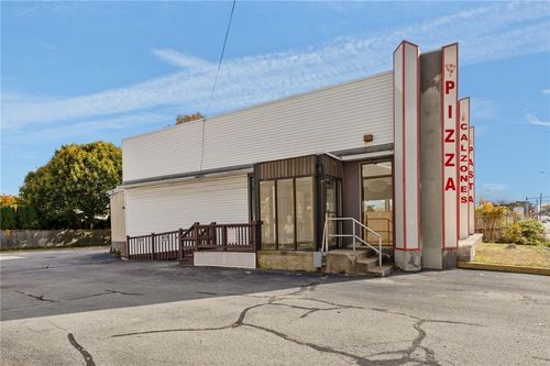 2792 Pawtucket Ave, East Providence, RI, 02914-3359 | Card Image