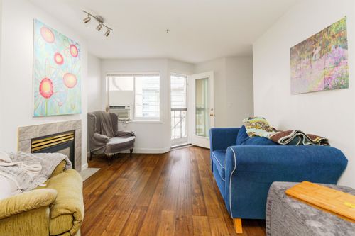 404-22351 St Anne Ave, Maple Ridge, BC, V2X2E7 | Card Image