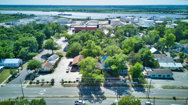 1120 S 3 Rd St, House other with 2 bedrooms, 1 bathrooms and null parking in Wilmington NC | Image 51