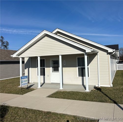 129 Jackson Way, Charlestown, IN, 47111-0018 | Card Image