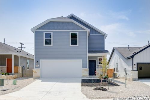 152 Honey Oak Ln, New Braunfels, TX, 78130-0288 | Card Image