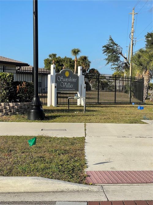 apt-o4-21150 Gertrude Ave, Port Charlotte, FL, 33952-5239 | Card Image