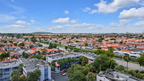 apt-203-2780 W 76th St, Hialeah, FL, 33016-5621 | Card Image