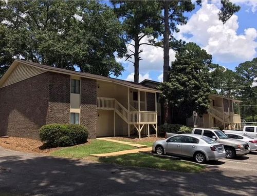 900 Blanton St, Valdosta, GA, 31601-3692 | Card Image