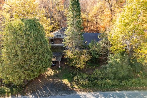 135 Musquash Rd, Gravenhurst, ON, P1P0E3 | Card Image