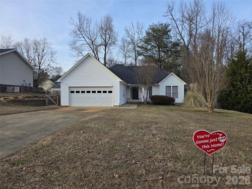 1825 Morningside Ln, Salisbury, NC, 28146-3240 | Card Image