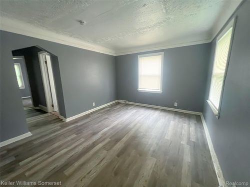 18260 Fielding St, Detroit, MI, 48219-2595 | Card Image