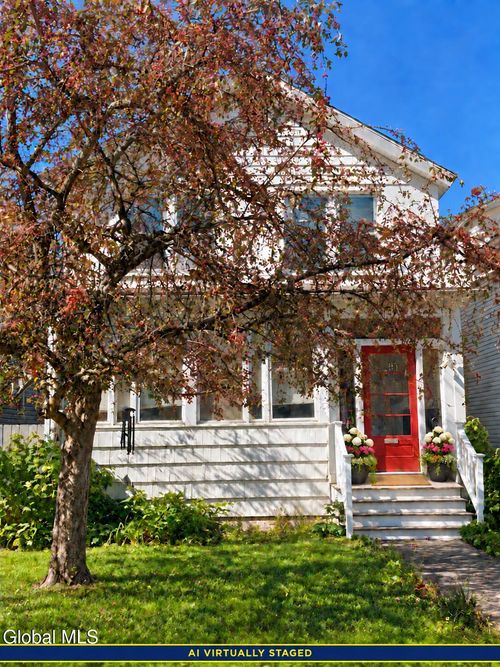833 6th Avenue, Troy, NY, 12182 | Card Image
