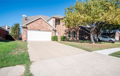 1905 Peppertree Dr, Little Elm, TX, 75068-5797 | Card Image