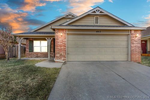 4012 W 104th Street S, Jenks, OK, 74037 | Card Image