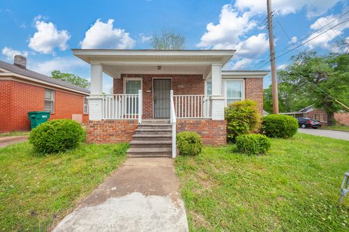221 Burton St, Jackson, TN, 38301-7134 | Card Image