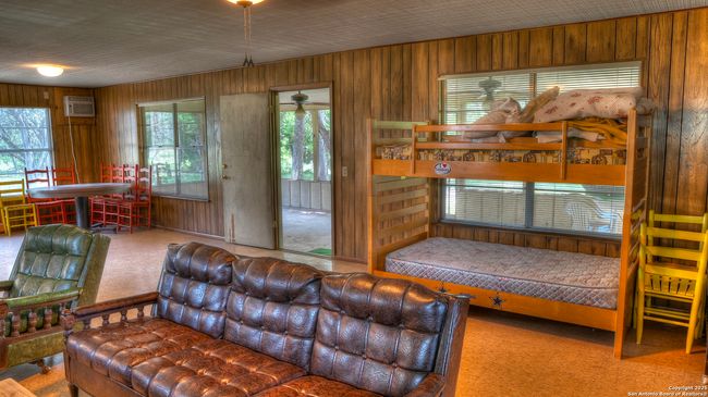 154 Weston Rd, House other with 1 bedrooms, 1 bathrooms and null parking in Leakey TX | Image 24