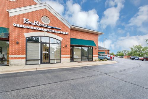 ste-f-1500 Carlemont Dr, CRYSTAL LAKE, IL, 60014-1833 | Card Image