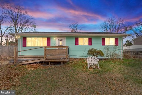 27 Sylvan Lake Boulevard, Bayville, NJ, 08721 | Card Image