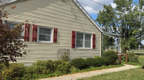 1046 Fife Ave, Wilmington, OH, 45177-2430 | Card Image