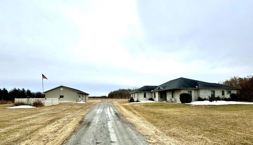 58016 County Road 2, Warroad, MN, 56763-9250 | Card Image
