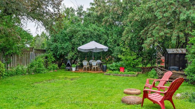 329 Towercrest Dr, House other with 4 bedrooms, 2 bathrooms and 2 parking in Newmarket ON | Image 35