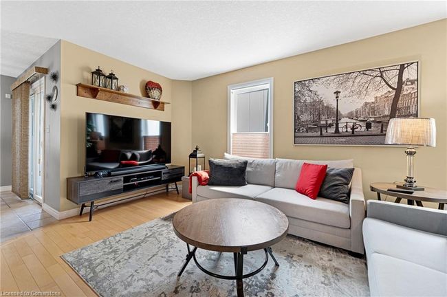 74 Colton Cir, Townhouse with 3 bedrooms, 4 bathrooms and 3 parking in Kitchener ON | Image 12
