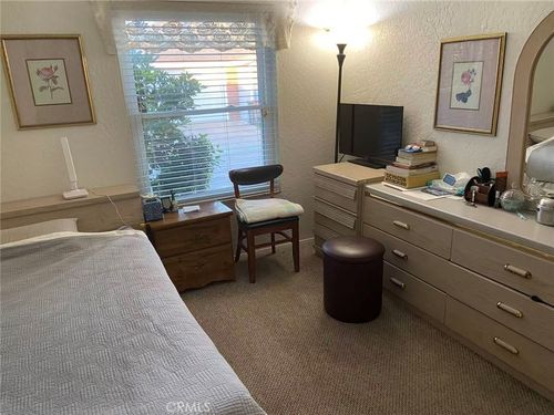 31928 Cinnabar Ln, Castaic, CA, 91384-3184 | Card Image