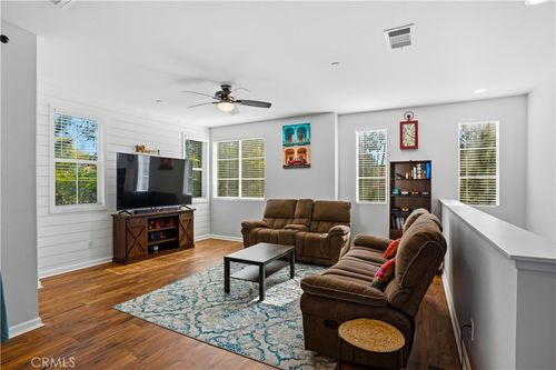 101-609 Savi Dr, Corona, CA, 92878-4101 | Card Image