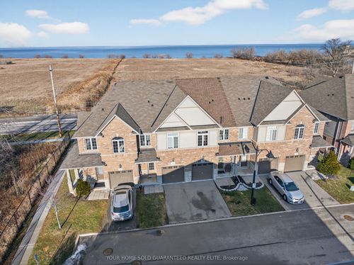 70-515 Winston Rd, Grimsby, ON, L3M0C8 | Card Image