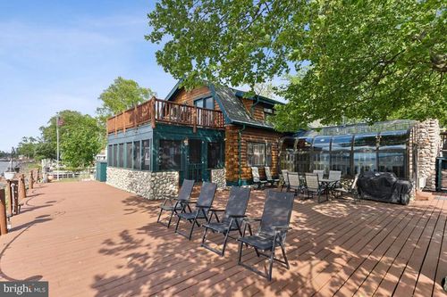 323 Enlow Pl, PENNSVILLE, NJ, 08070-2006 | Card Image