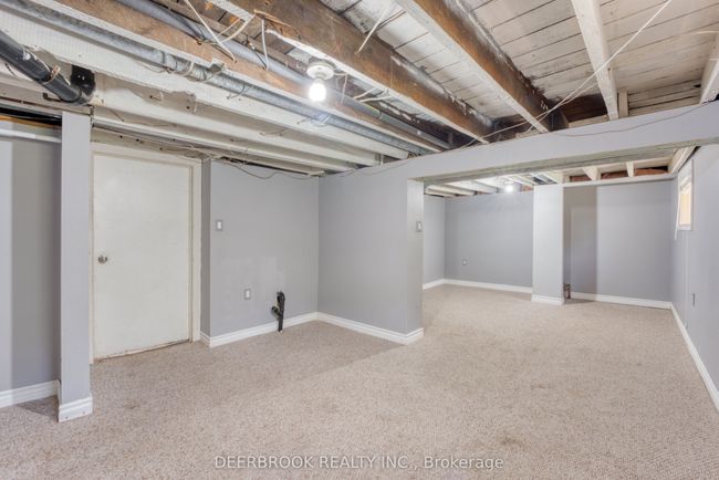 3742 Montcalm St, House other with 3 bedrooms, 1 bathrooms and 4 parking in Windsor ON | Image 13