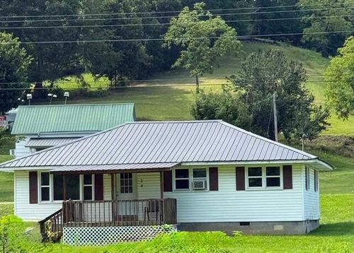 24 Revis Rd, West Liberty, KY, 41472-7818 | Card Image